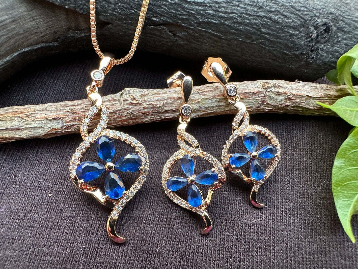 Sapphire Teardrop Set ( 3pcs )