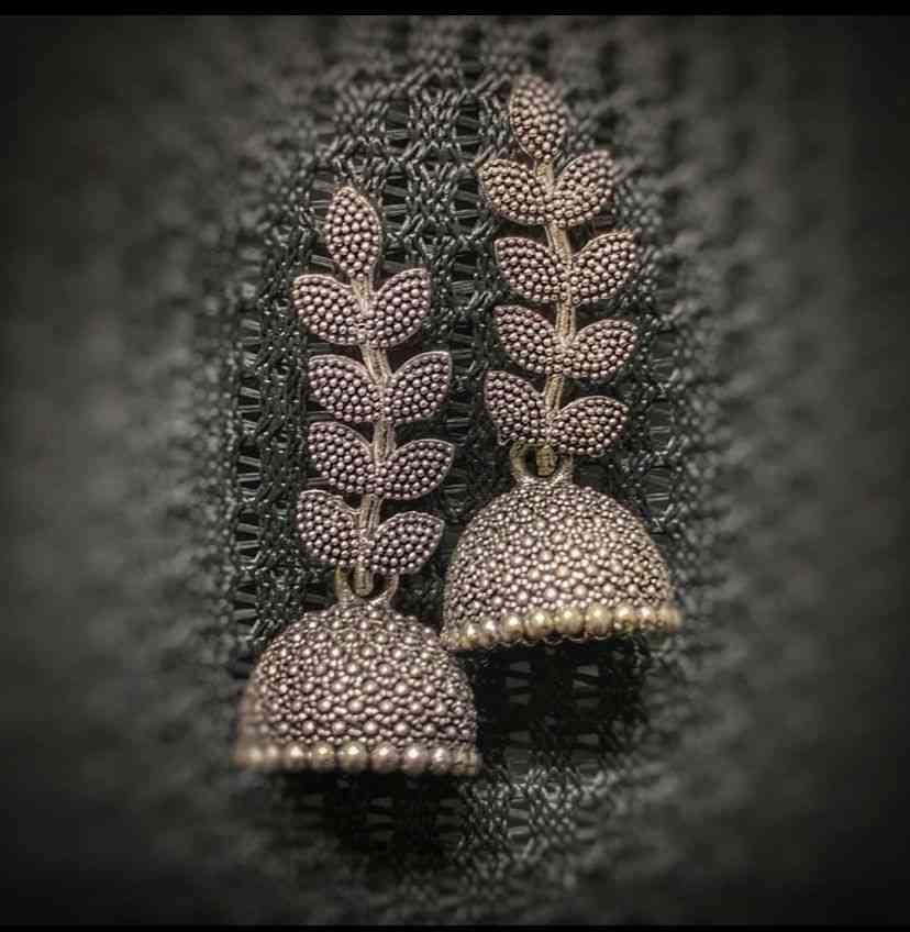 Leafy Jhumka Earrings