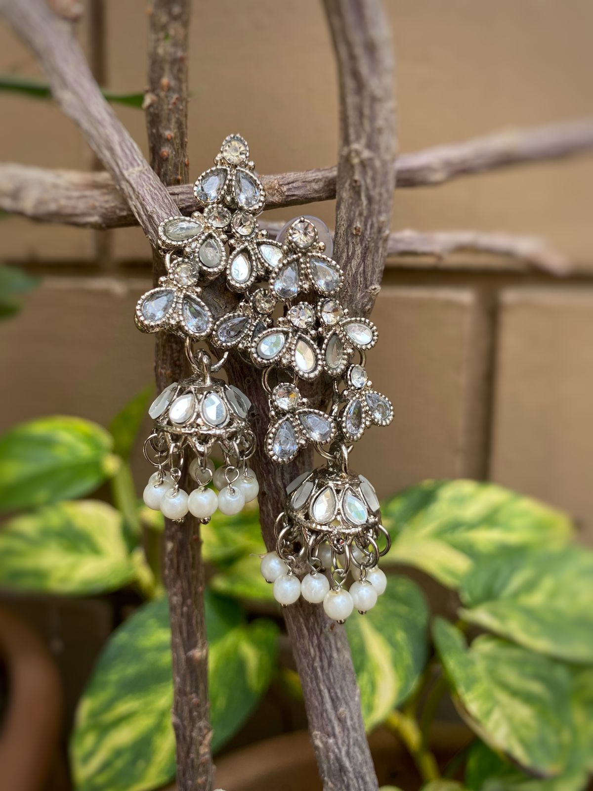 White Traditional Kundan Jhumka Earrings